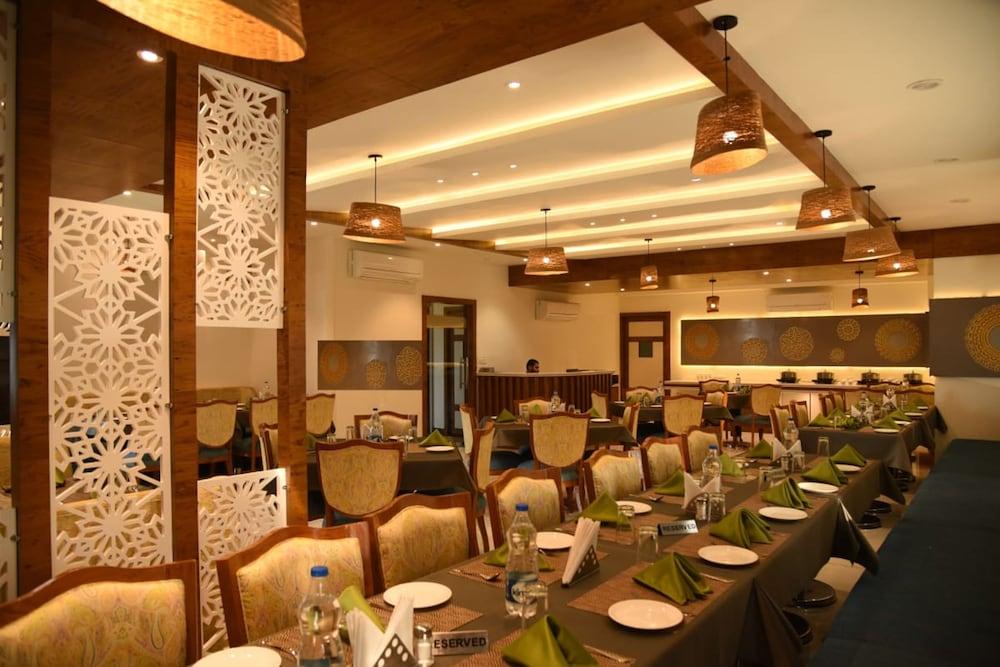 Hotel Narayanam Kota  Ngoại thất bức ảnh